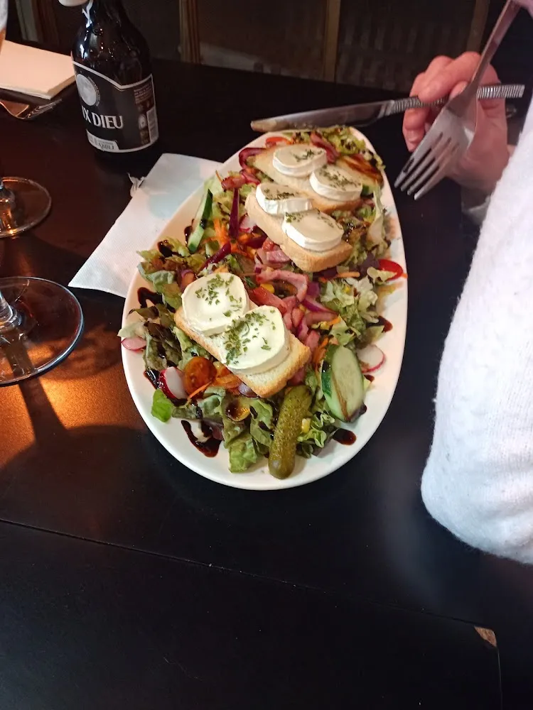 Salade de Chèvre Chaud